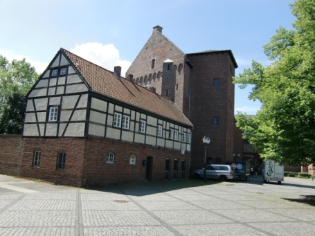 Grevenbroich : Schlossplatz, Altes Schloss
